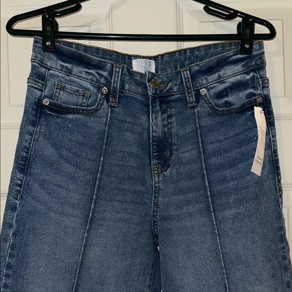 Time and Tru Blue Flare Wide Leg Jeans - Picture 4 of 7